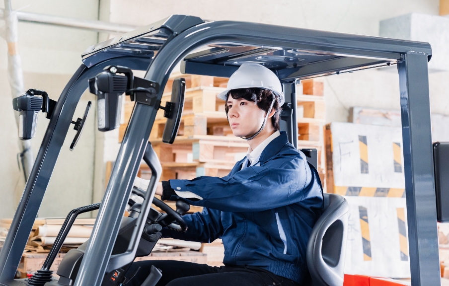 供給管理課の業務風景